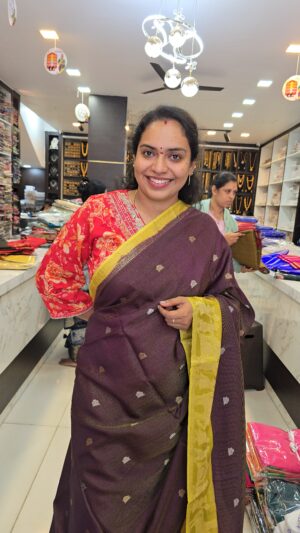 Viscous saree with dibbana  pattren